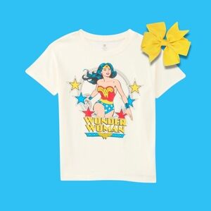 Toddler 5T • Wonder Woman • Short Sleeve TShirt • Matching Yellow Hair Bow